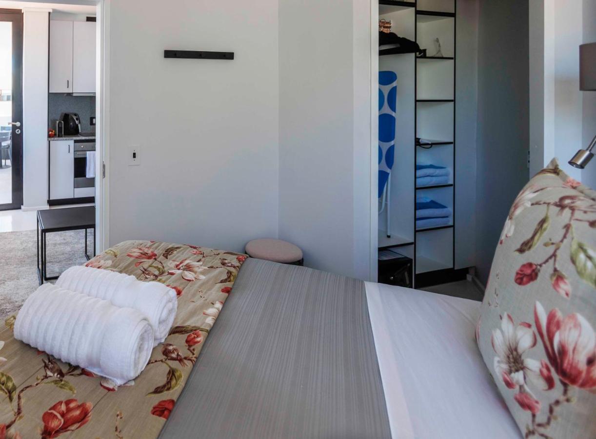Flamingo Sea Point Sea View Luxury Best Position 1 Bedroom Apartment Queen Size Bed & Inverter For Tv Кейптаун Экстерьер фото