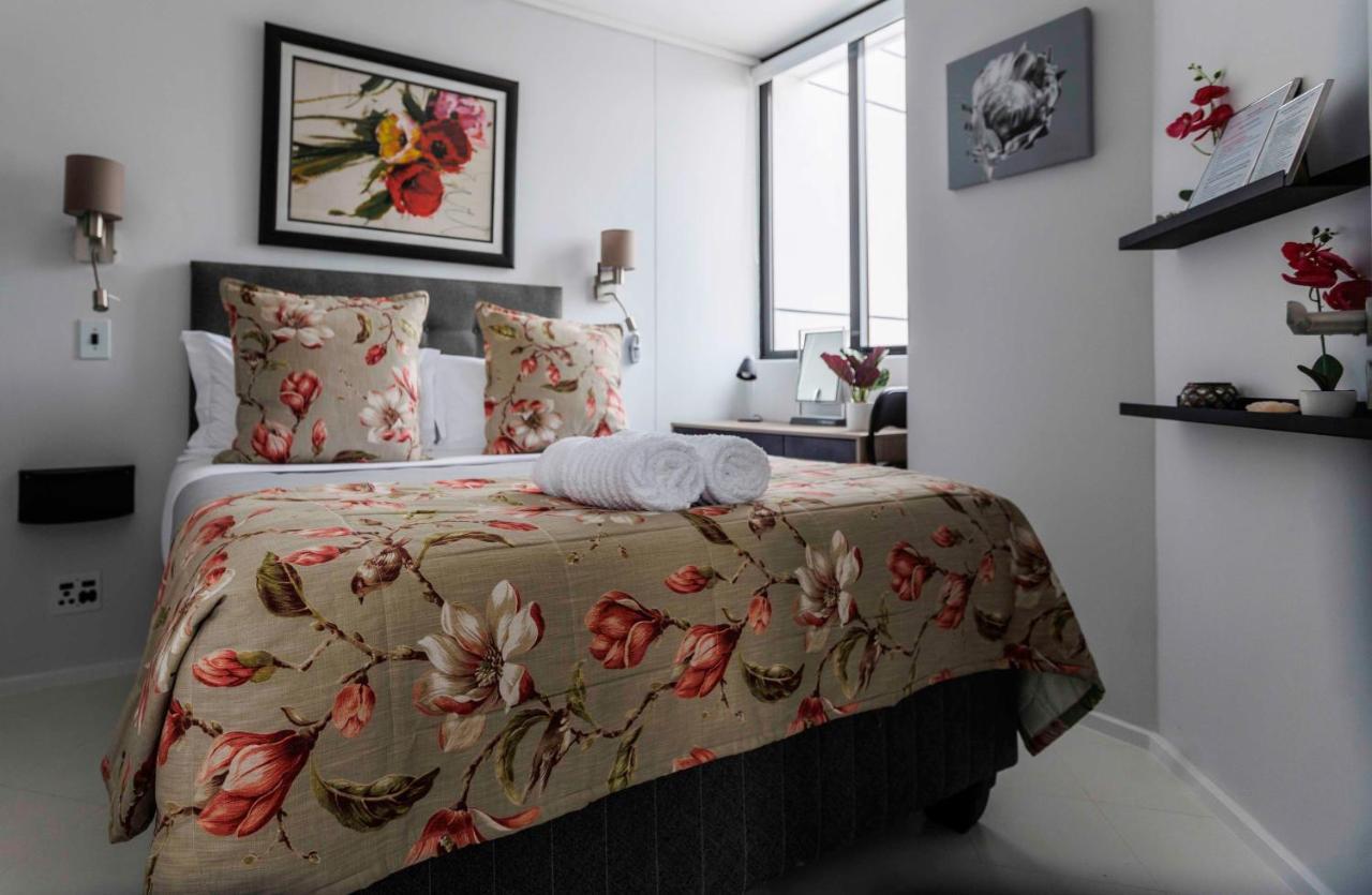 Flamingo Sea Point Sea View Luxury Best Position 1 Bedroom Apartment Queen Size Bed & Inverter For Tv Кейптаун Экстерьер фото