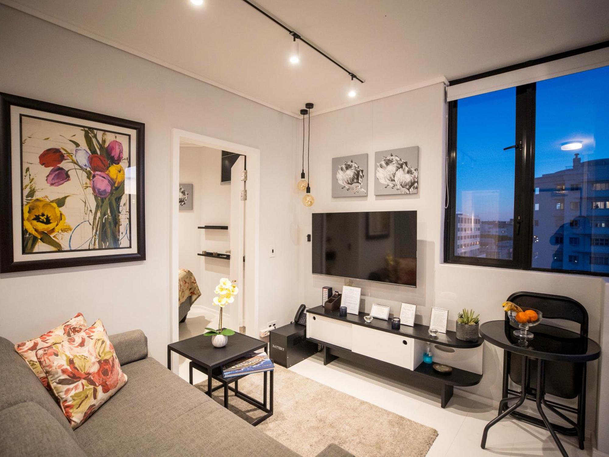 Flamingo Sea Point Sea View Luxury Best Position 1 Bedroom Apartment Queen Size Bed & Inverter For Tv Кейптаун Экстерьер фото